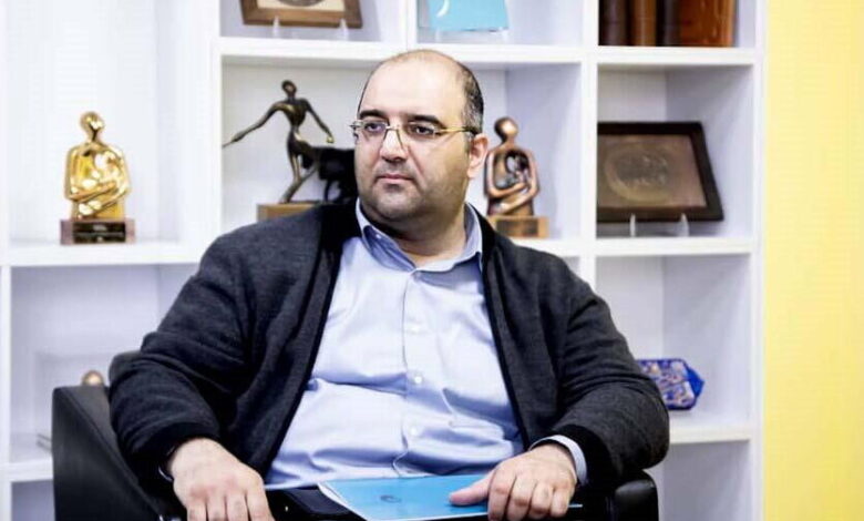 عیدین مهدیزاده مدیر کل دفتر هنرهای تجسمی شد