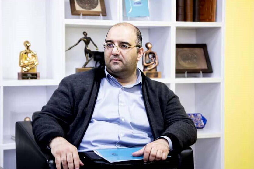 عیدین مهدیزاده مدیر کل دفتر هنرهای تجسمی شد