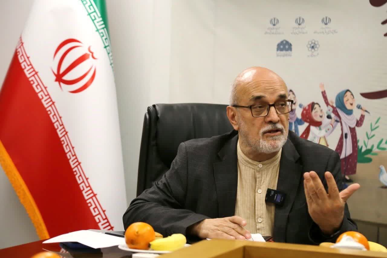 آثار منتخب جشنواره هنرهای تجسمی در بخش اختتامیه /ویژه "امام رضا و مقاومت" در جشنواره گرافیک راه اندازی می شود