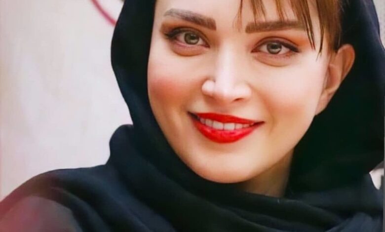 زندگی و زندگینامه از Behnush Tabatabai+عکس