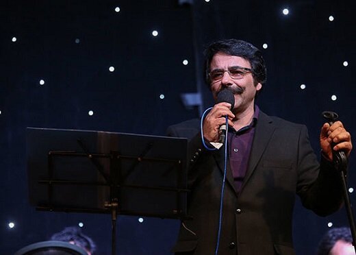 Eftekhari Alire: محمود احمدی نژاد مرا ناراحت می کند.