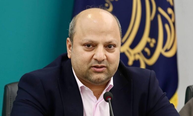 روابط عمومی نقش خود را به عنوان یک تسهیل کننده اجتماعی بازی می کند