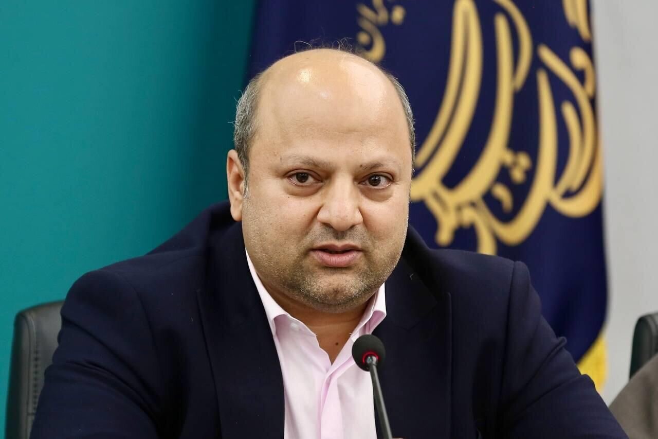 روابط عمومی نقش خود را به عنوان یک تسهیل کننده اجتماعی بازی می کند