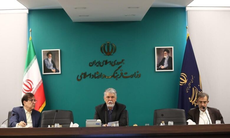 صالبی: برای پرداختن به آینده هنر ، نقش دانشگاه ها باید جدی گرفته شود