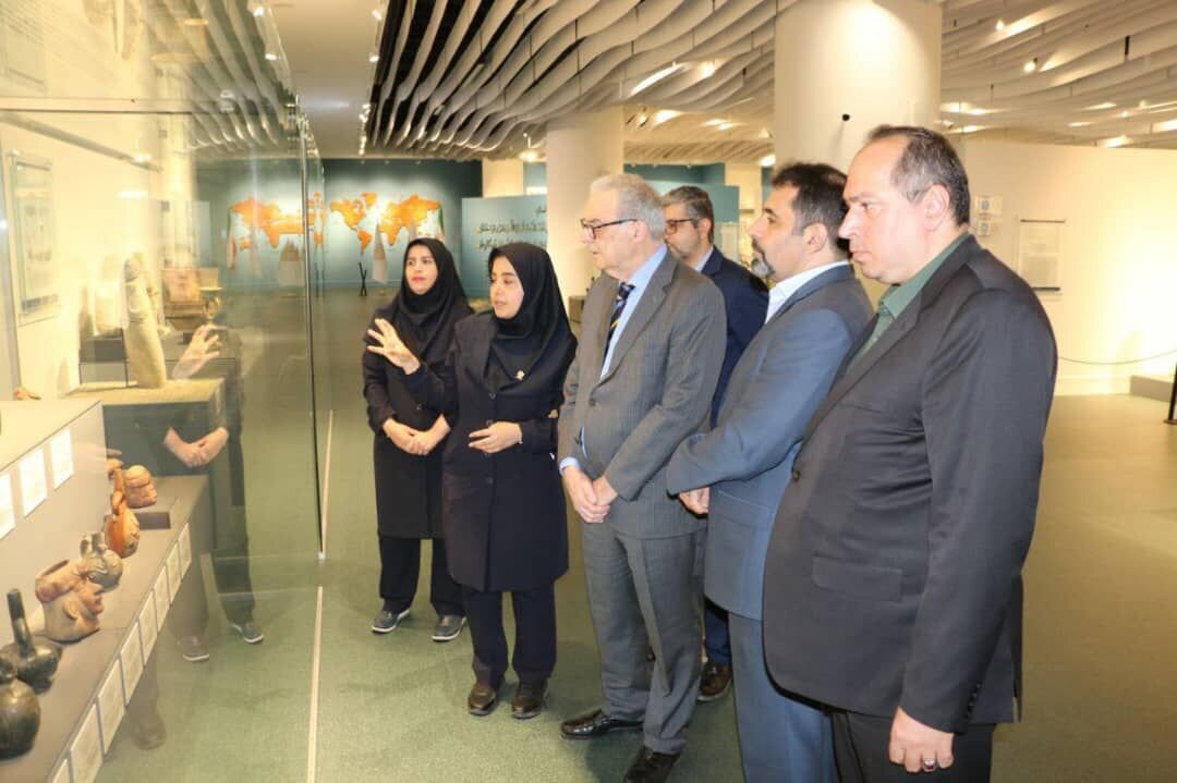 سینمای ایران در بازار