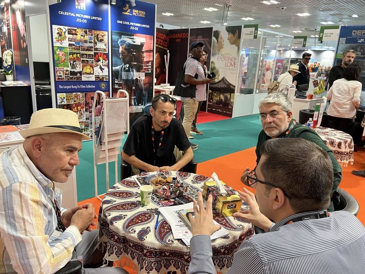 سینمای ایران در بازار