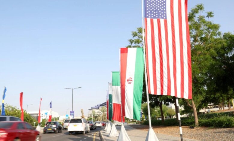 انتقاد از روزنامه های محافظه کار مذاکرات ایران -s: مقامات اطلاعاتی صحیح نیستند ، مردم به رسانه های خارجی می روند