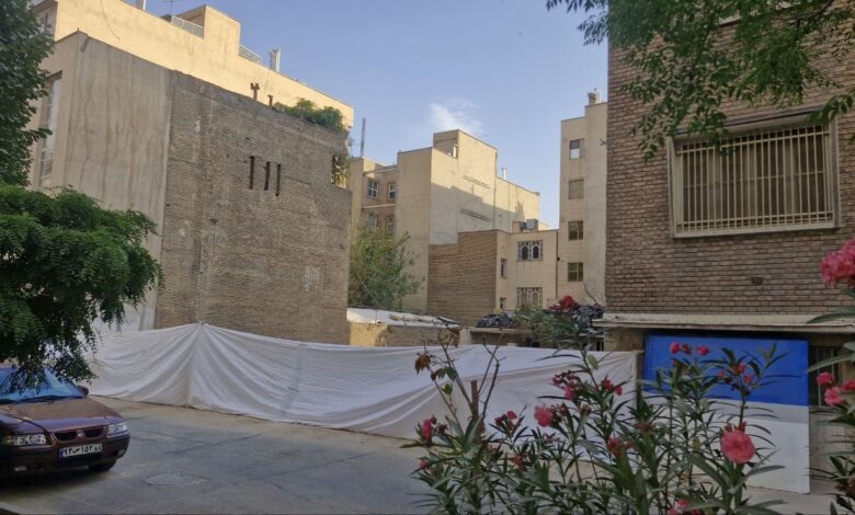 قلب شجاریان دیگر نیست! / دفتر معلم صدای ایرانی نابود شد