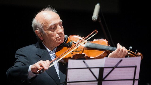 Homayoun Khorram زنده است