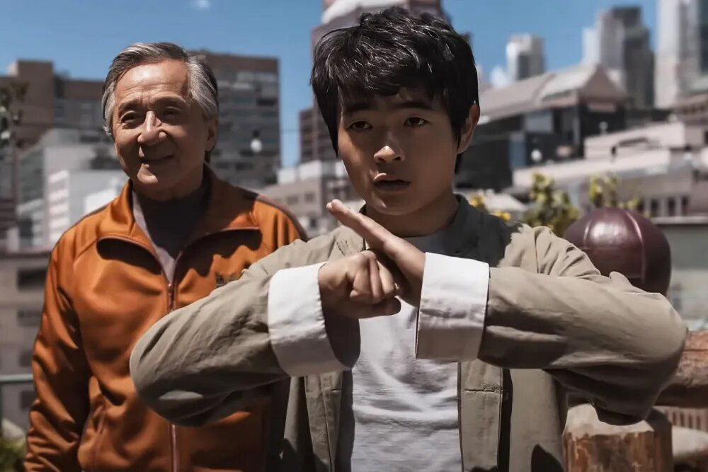 جکی چان با تام کروز و استچ به جنگ رفت