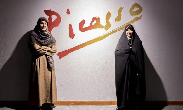 معاون رئیس جمهور اذعان کرد: هیچ تصویری مطلوب از زنان هنرمند ایرانی به جهان ارائه نشده است