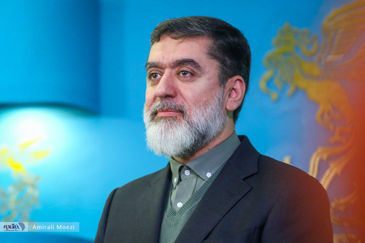 تهیه کننده: آماده برای میهن ما