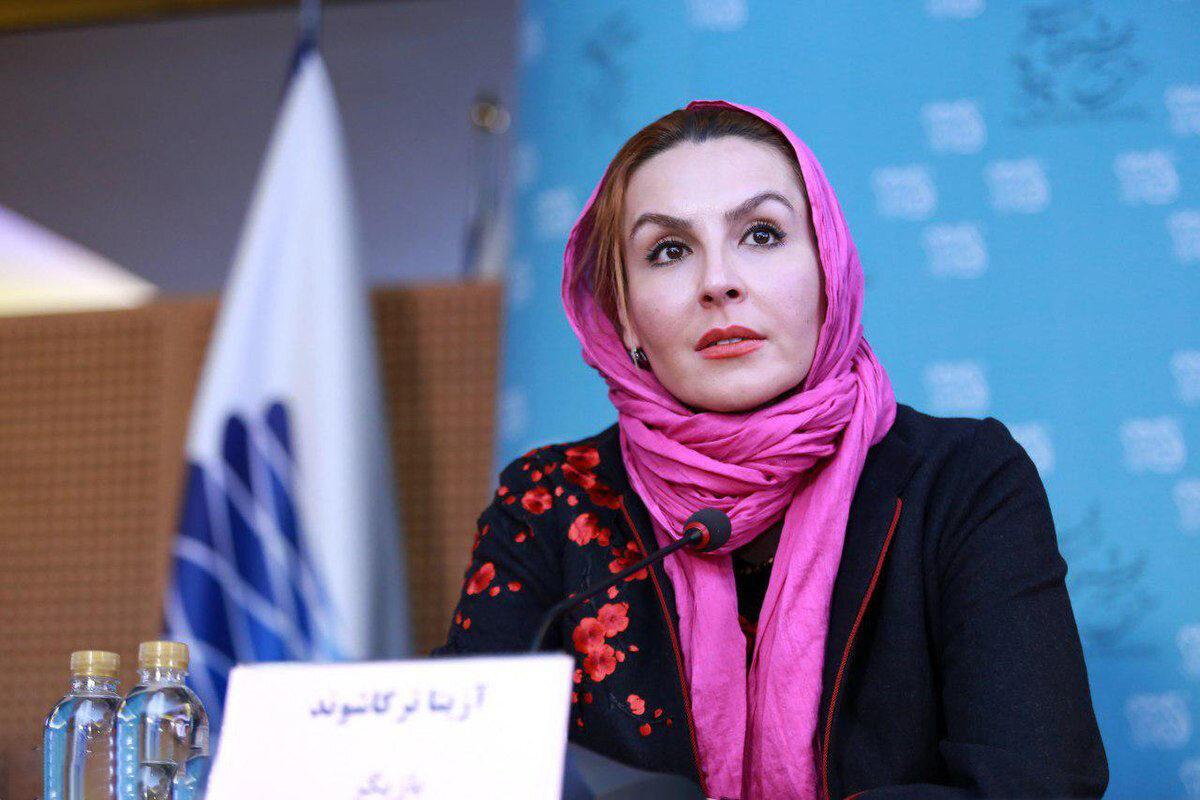 یک بازیگر زن: ما در خانه ساخته شده ایم