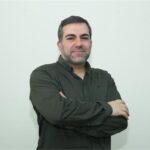 یک طراح گرافیک: اسرائیل به جمهوری اسلامی حمله نمی کند اما به ایران حمله می کند