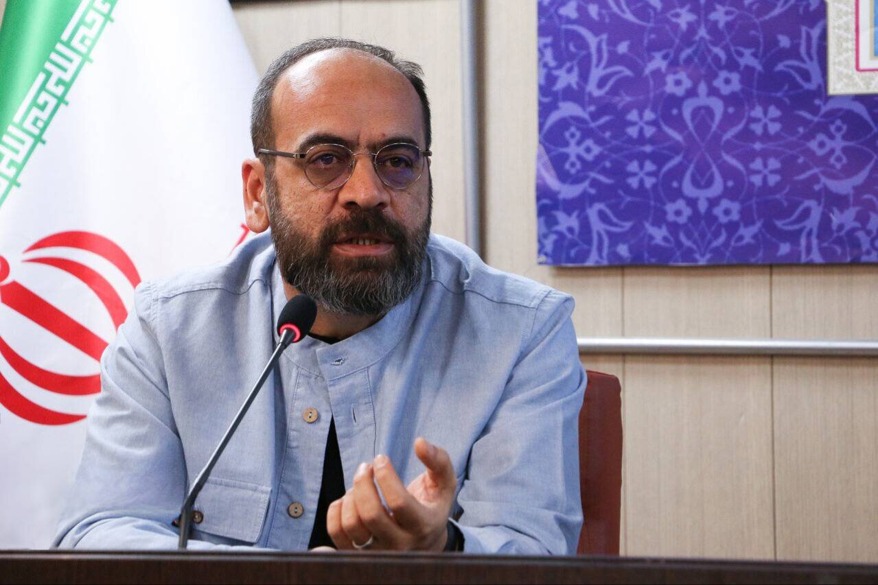 برنامه های کتاب و ادبیات خانه ایرانی محرم