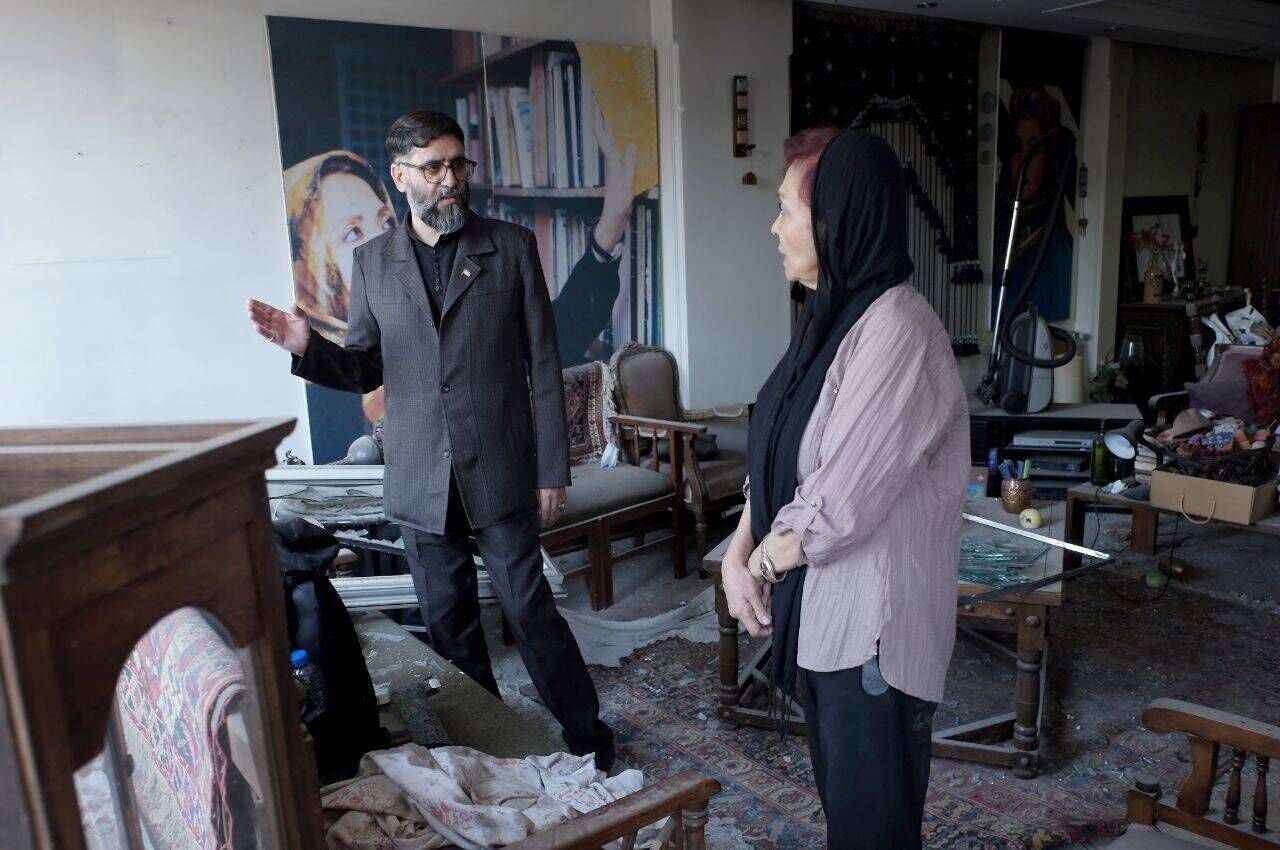 ما سعی می کنیم هنرمندان را به زندگی و فعالیت عادی برگردانیم.