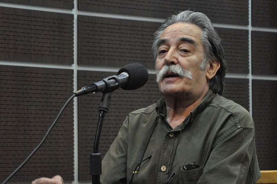 احمد عرب در بخش مراقبت های ویژه بیمارستان