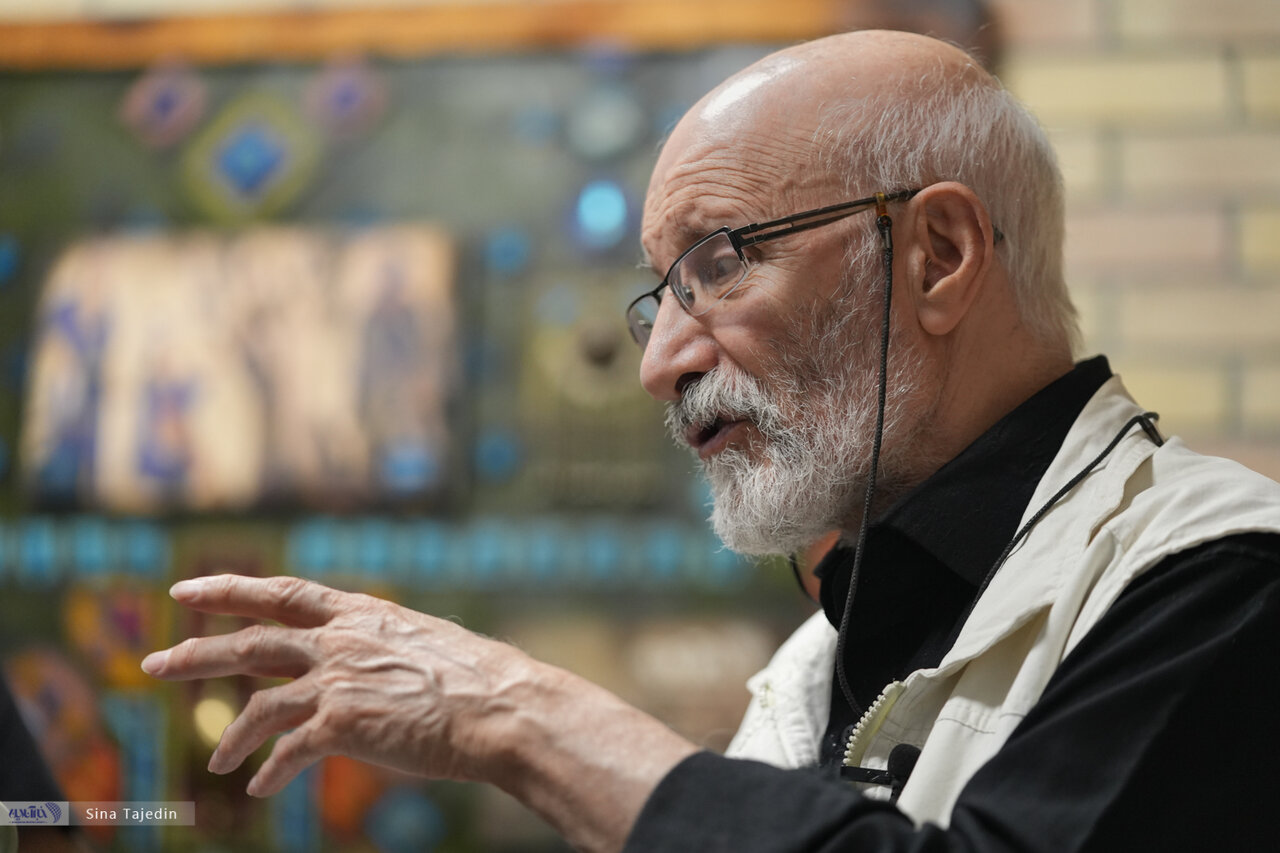 نگاه کنید به | وقتی مادرم ، تماشاگران "اوشین" من میخ شدند