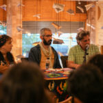 بستنی نمادی از گذشته است و هویت/ بستنی به کودکان اشاره دارد