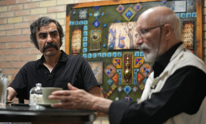 نمایش جایی که شما و شما یکی هستید