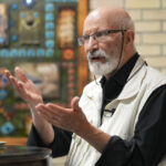 هشدار آقای ایرانی در مورد خطر تبدیل شدن به یک نماز