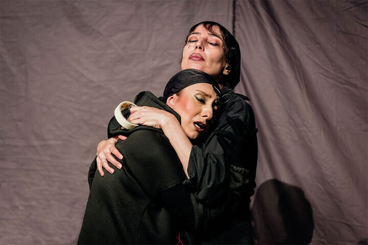 عواقب جنگ را در "کمی خراش" نشان دهید