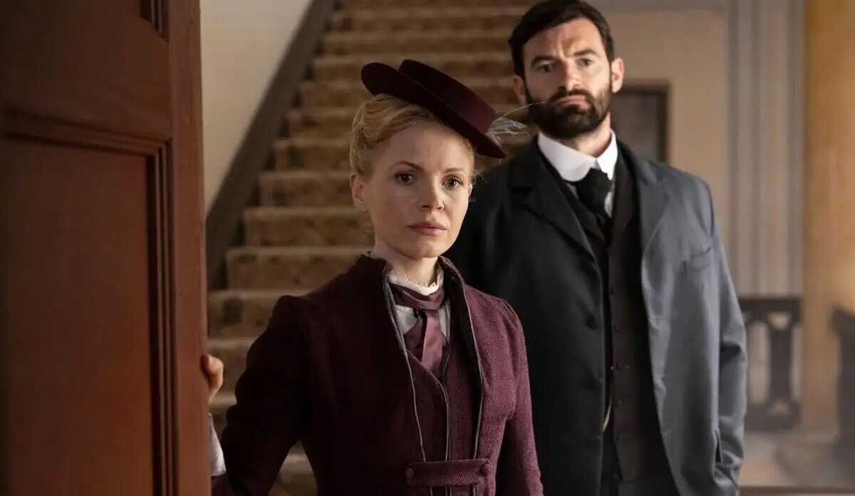 خانم اسکارلت با 2 فصل جدید در تلویزیون+ تیزر