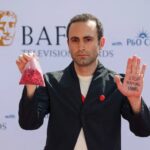 در غیاب آگاهی سیاسی ، وجدان هنری چهره های فرهنگی انگلیس/انگلیس به جنگ غزه