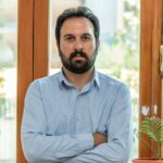 در مورد سقوط ، بین زمین و زمان