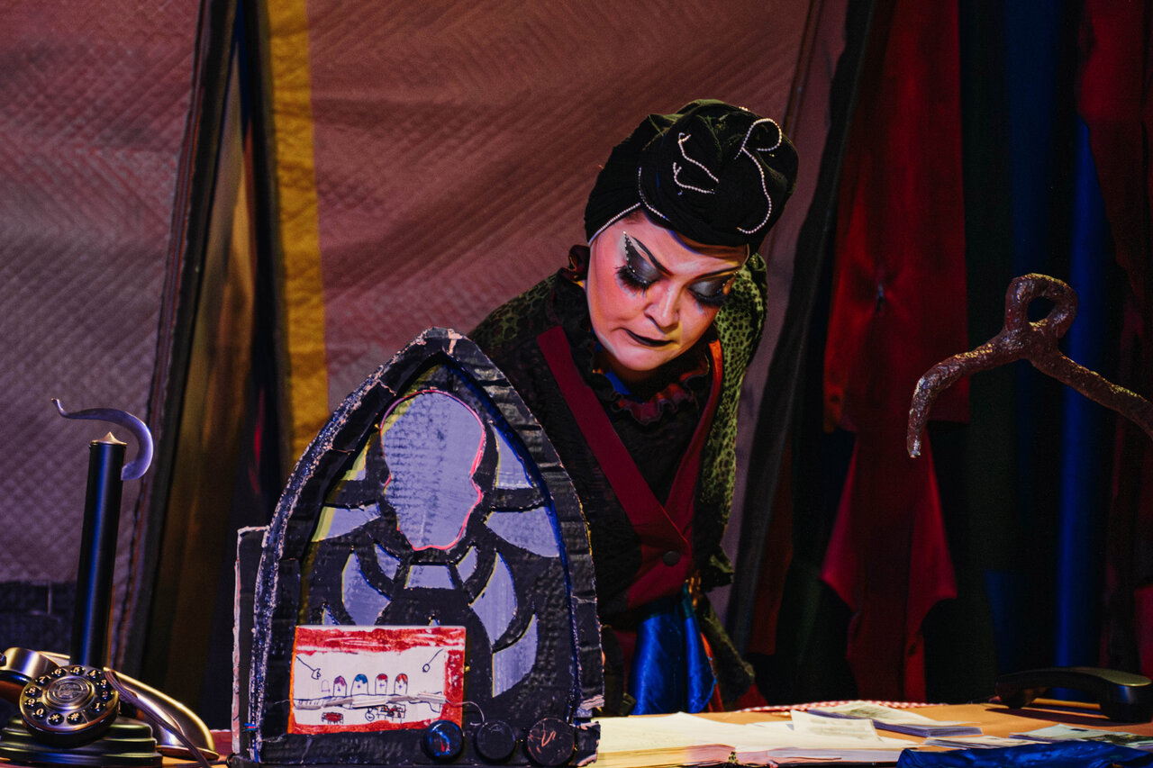 تغییر در زمان نمایش "خودکشی"