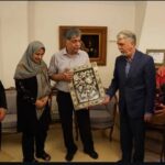 وزیر فرهنگ را با محمد مهدی فرگانی و خانواده احمد تاواکولی در روز روزنامه نگار بشناسید