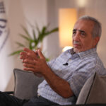 نگاه کنید به | ما حتی کسانی را که موسیقی آنها بر اساس ردیف بود ، مانند کودتا حذف کردیم