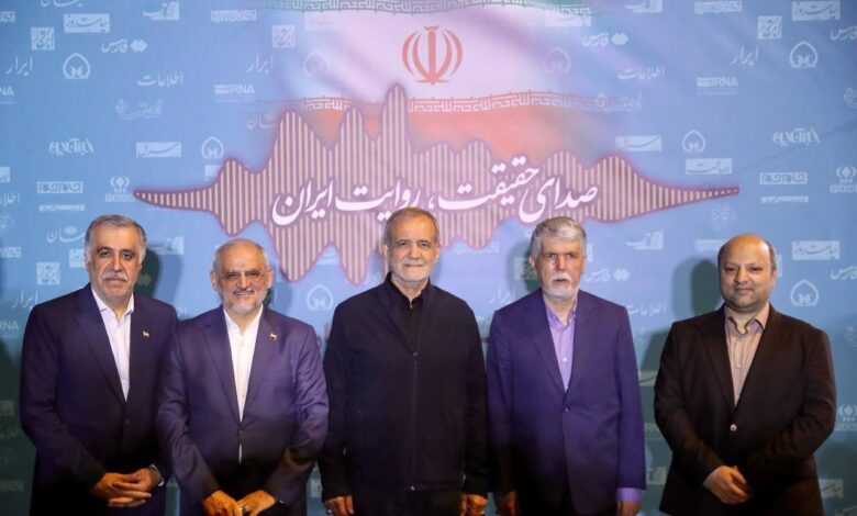 وزیر فرهنگ: حمایت از خبرنگاران دشوار است