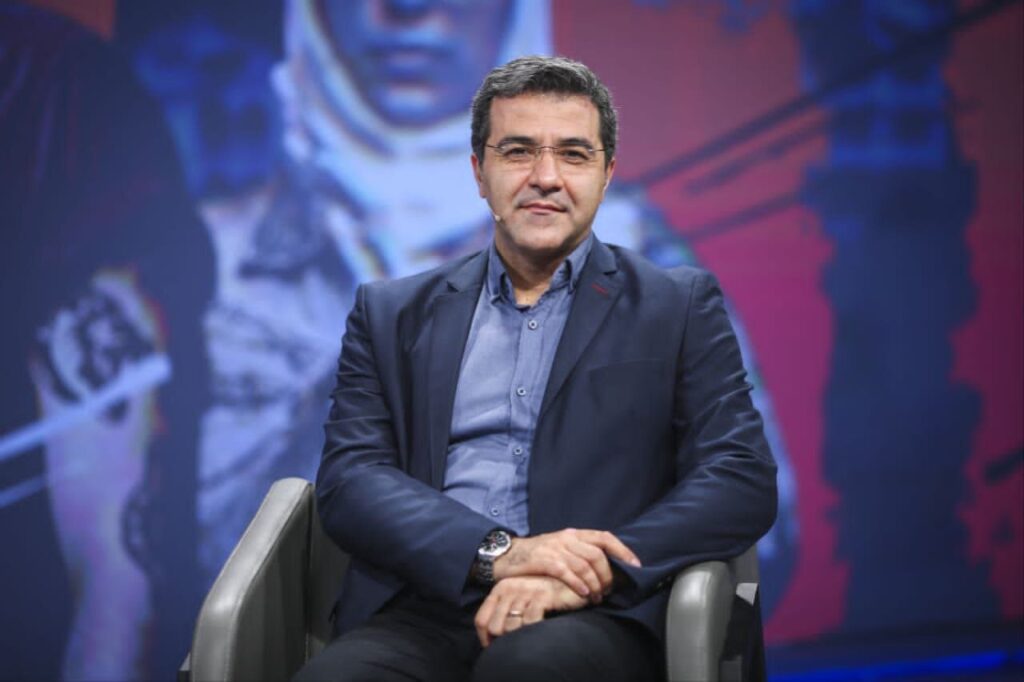 آقای وزیر ، Bajd News با مدیران فاسد همراه است