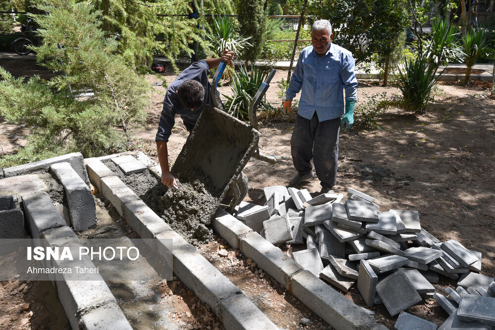 آماده سازی مقبره محمود فرشچیان/ روند عکس