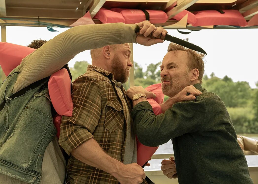 "سلاح" وحشتناک اما بهتر فروخته می شود. دوباره سنت