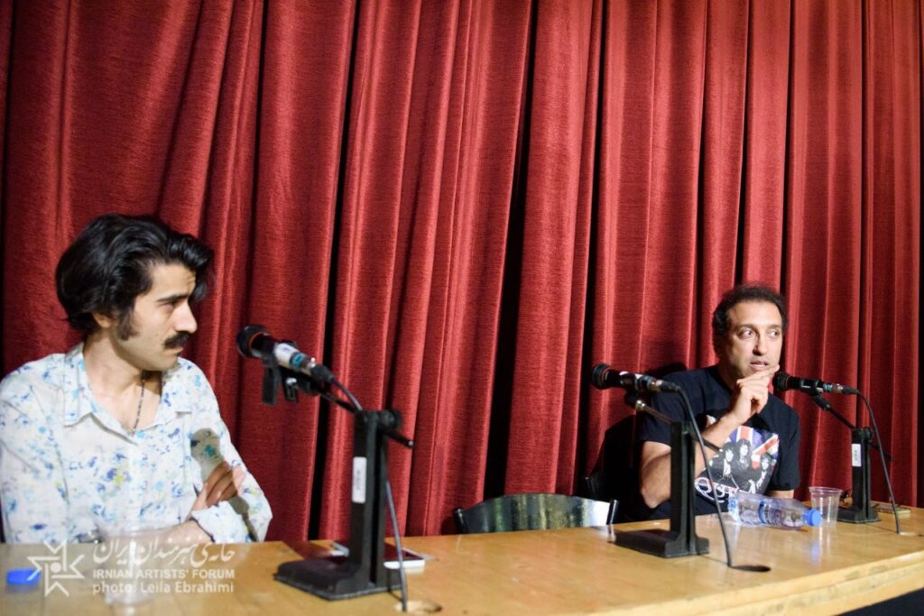 دختری که شبیه قهرمانان زن نیست: بدون زیبایی ، چشمگیر یا بدن خاص