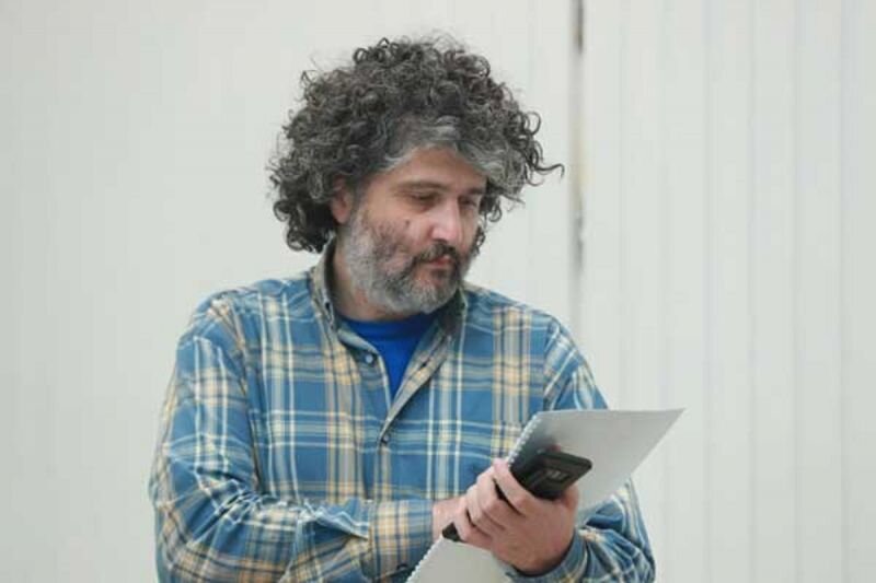 معاون رئیس جمهور صدای آمریکا: دلیل کاهش در تلویزیون های تلویزیونی مشکلات اقتصادی است نه کیفیت برنامه ها!