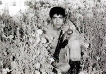 Aghazadeh که بارها اراده خود را می خواند!