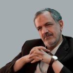 فارشچیان و شهنومه که یک شخصیت سیاسی را در خارج از کشور فروخته اند