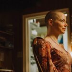 نگاه کنید به | اما آیا استون در بوگونیا یک غریبه است؟+ تریلر