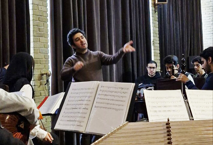 کنسرت احمد پیجمن به احمد پژمن ارائه شده است