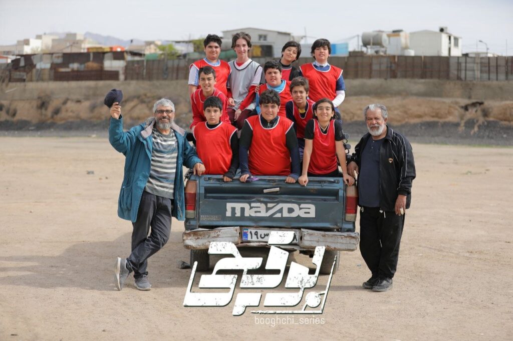 باکی برای کانال سه نفر به بازیکنان تلویزیون/ فوتبال باز می گردد