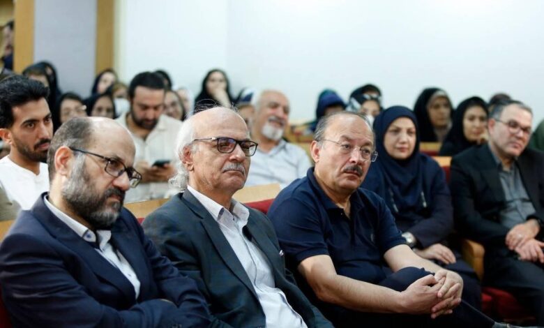 چرا "غربی شدن" مشکل ما باقی می ماند؟