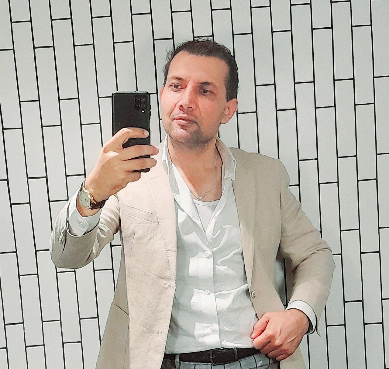 روایت روزنامه نگاری خارجی که عاشق زبان فارسی است