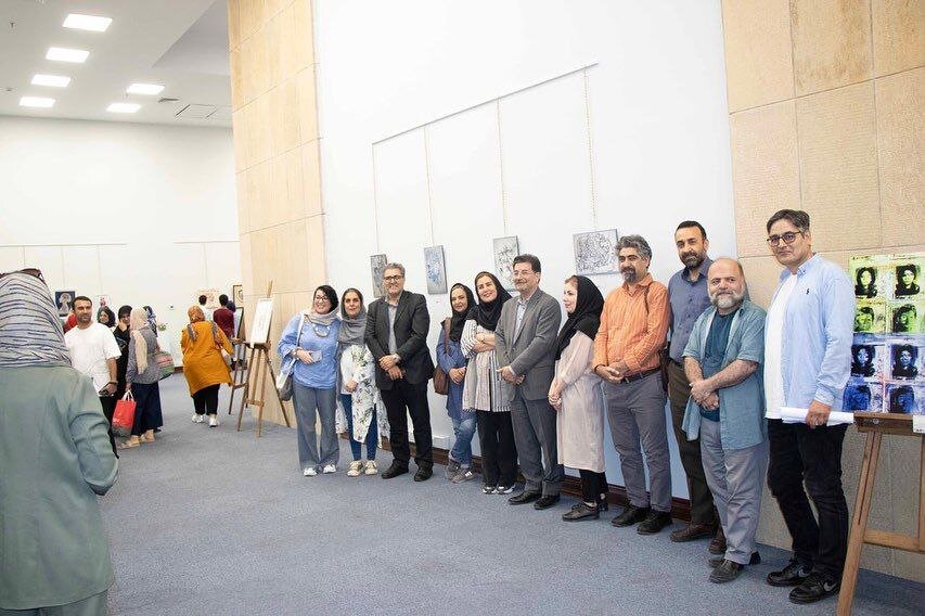 نمایشگاه نمایشگاه گروه "فرهنگ و بدن" + نام