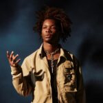 کشف یک جسد در ماشین معروف خواننده