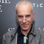 برای بازگشت به پرده سینما از کفش های ایتالیا