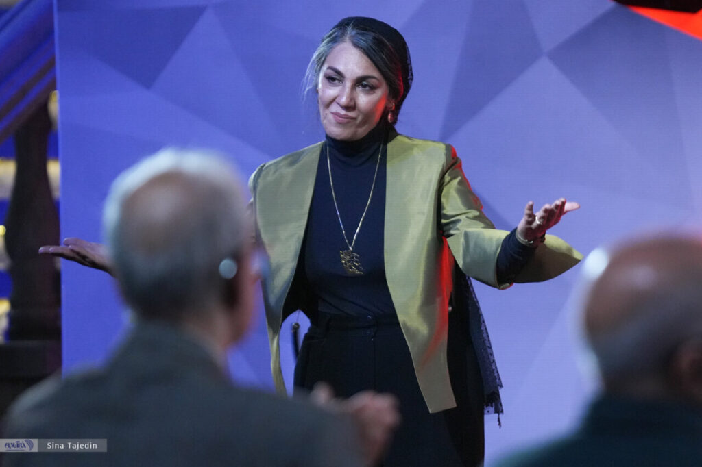 ستاره اسکانداری: بیایید به Aidosti ، Baran Kowsari ، Hengameh Ghaziani و ...