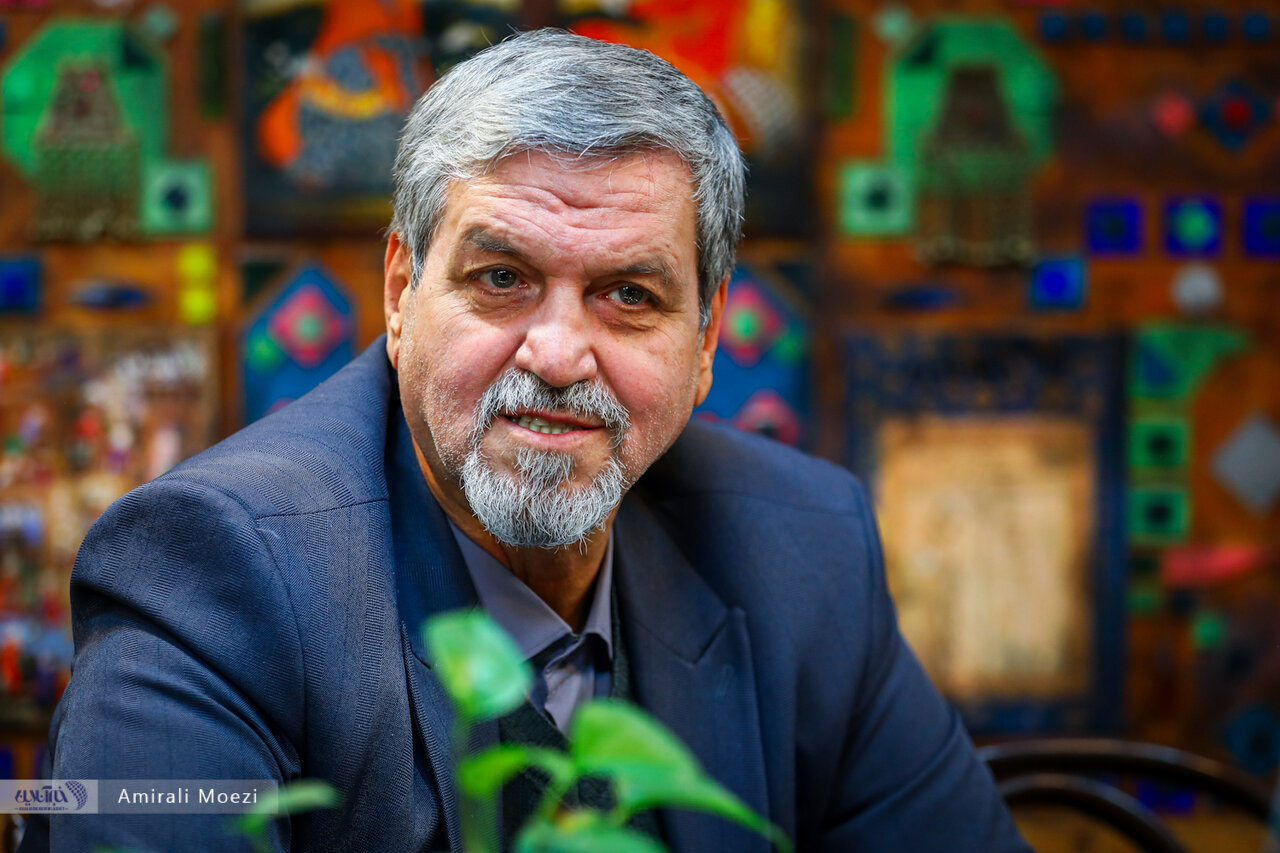 هیئت منصفه دادگاه مطبوعاتی جنایتکار Quakbiano را پیدا کرد